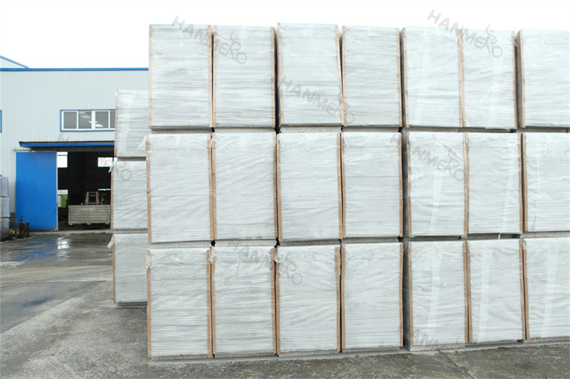Low Temperature Bending Resistance of EPS Cement Sandwich Panel for Cold Storage Factories